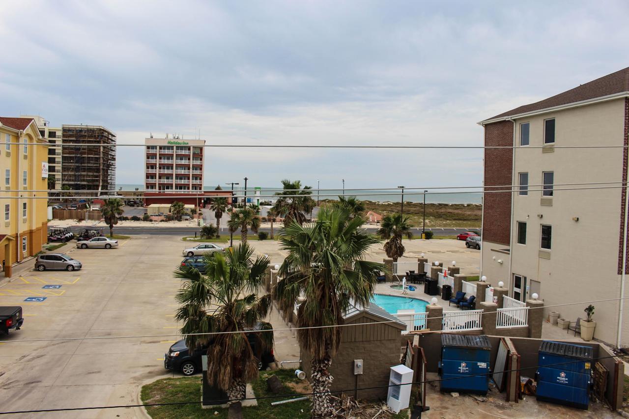 Apartment Leeward 9303 *